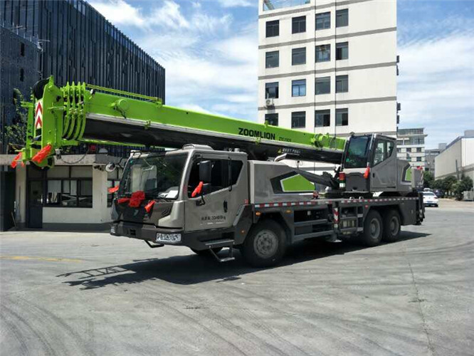 北海市随车吊师傅告诉你租赁随车吊车如何区分吨位