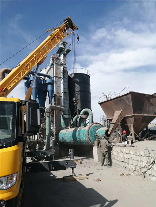 北海市设备搬运等各类工程项目中，吊车起着关键作用